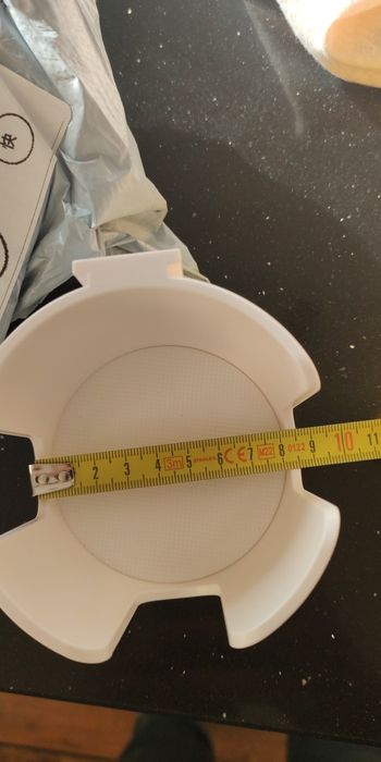 uchwyt na kubek do biurka biały