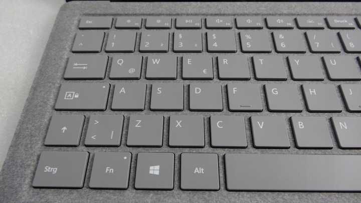 Laptop Microsoft Surface 1769 13,5 i5 8GB 256GB Windows 11 NEW