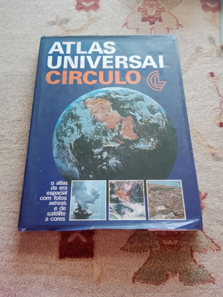 Atlas Universal Círculo de Leitores