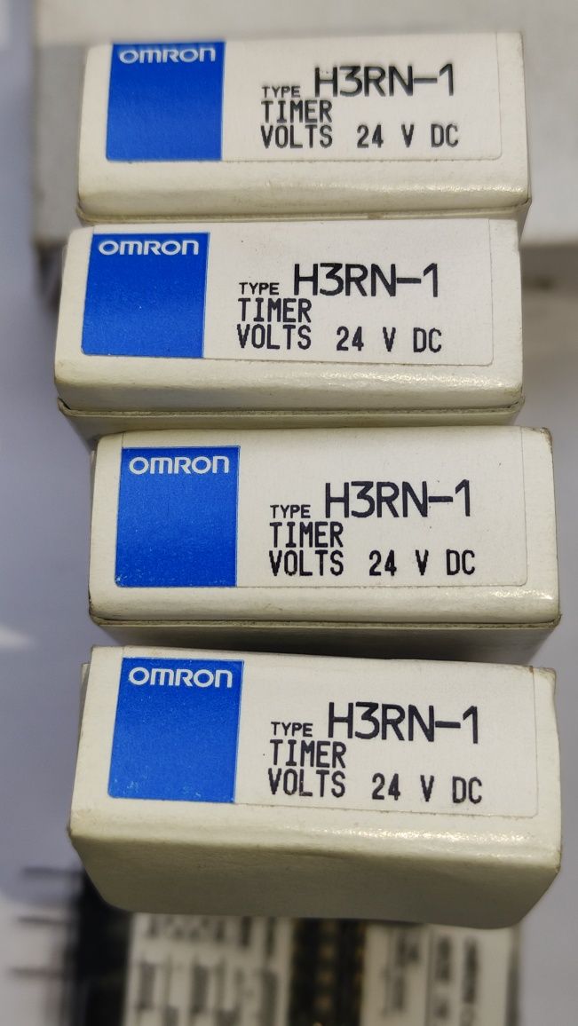 Таймер (реле времени) OMRON H3RN-1, 3 штт.
