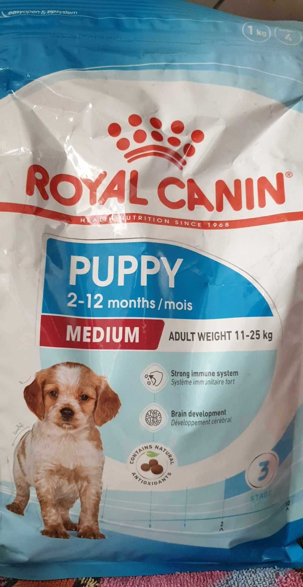 ROYAL CANIN Medium puppy Junior 4 x 1kg +gratis