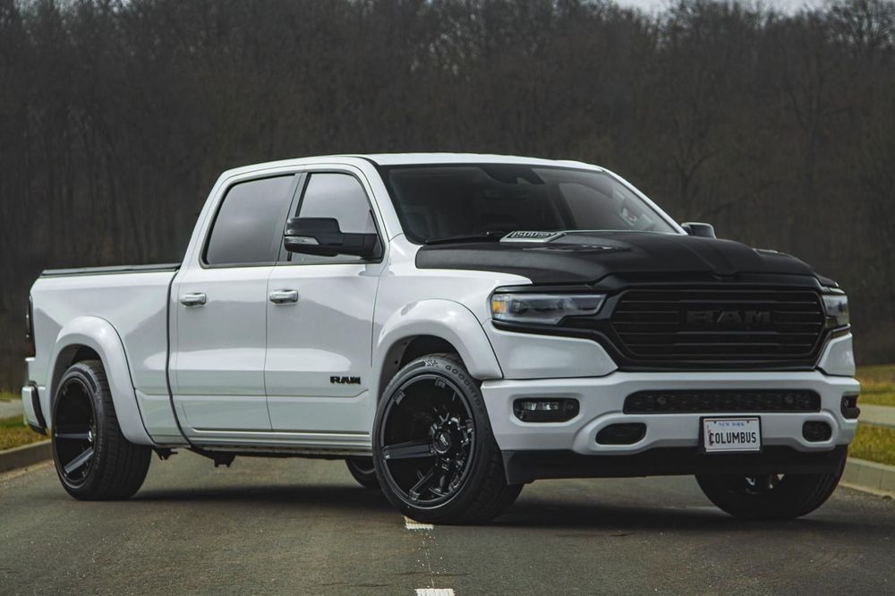 RAM 1500 RAM 1500 Crew Cab Longbed Laramie TUNING