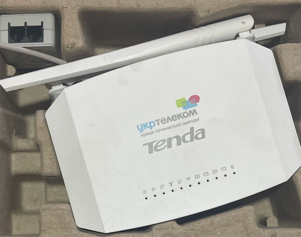 Роутер Wi-Fi Tenda