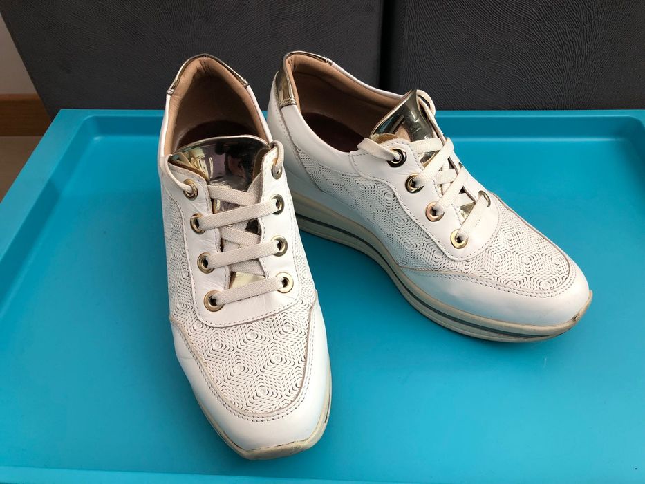 Sapatilhas de cunha em pele - 37