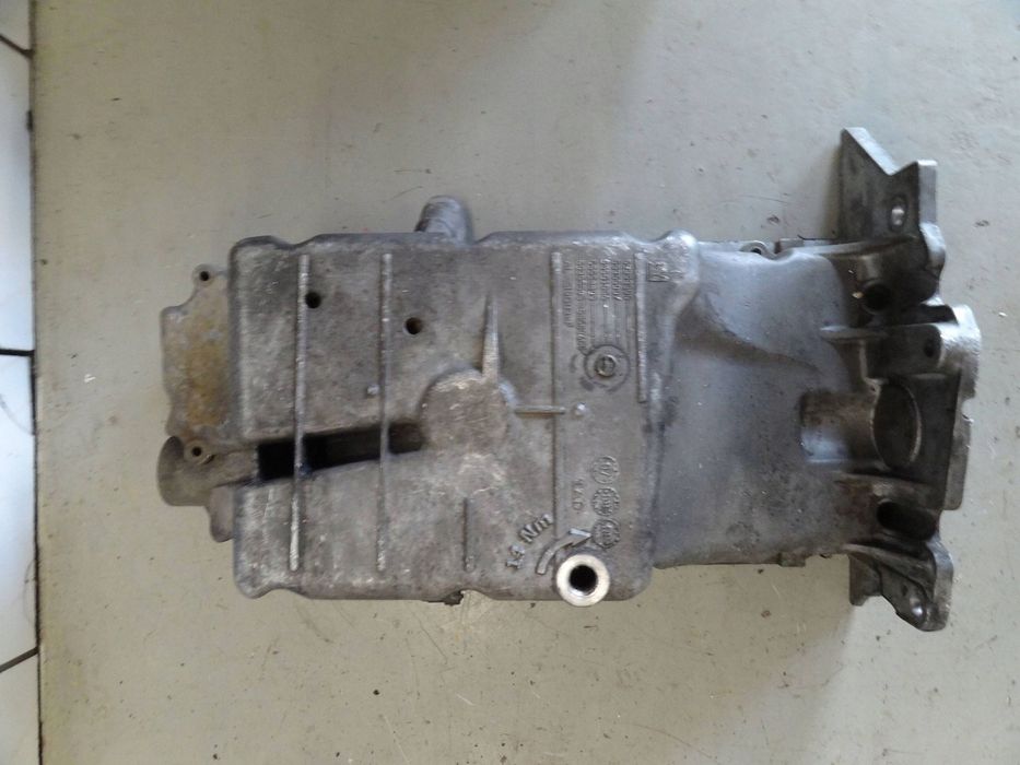Opel Zafira B 2008 Lift 1.8 16V Miska Olejowa 55353306