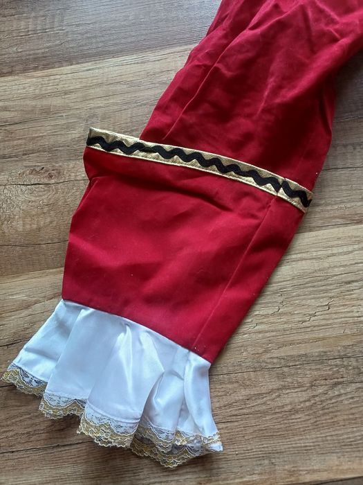 Kapitan Hak S M Disney przebranie peleryna czerwona pirat 170