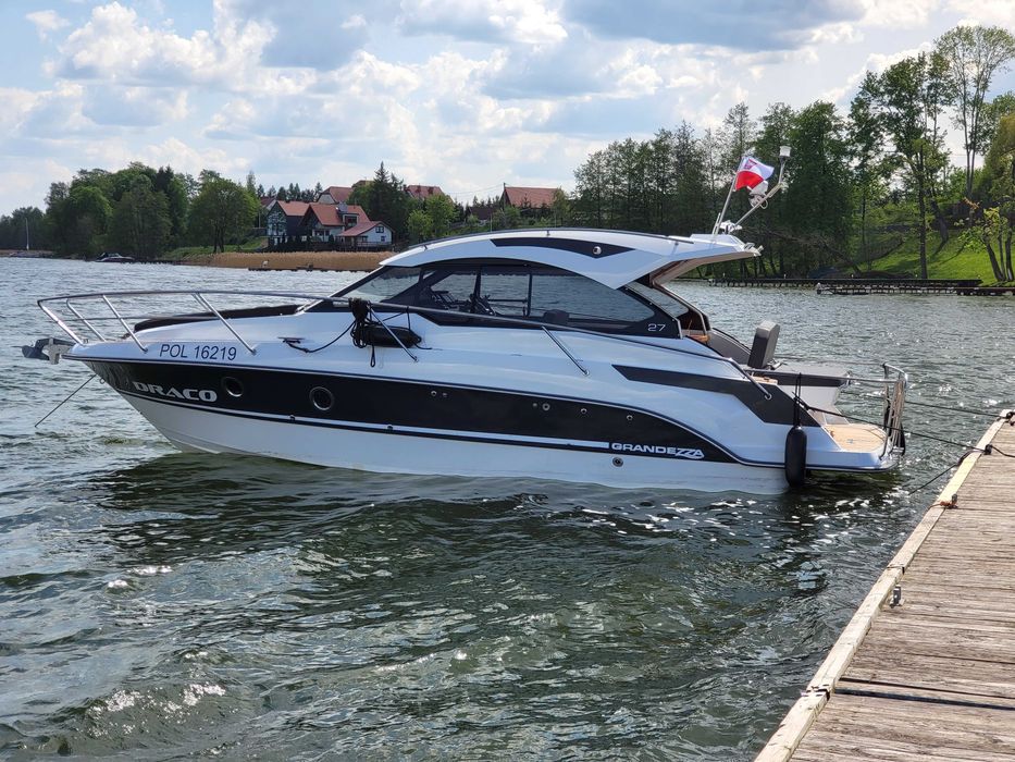 Grandezza 27 OC łódź motorowa jacht motorowy