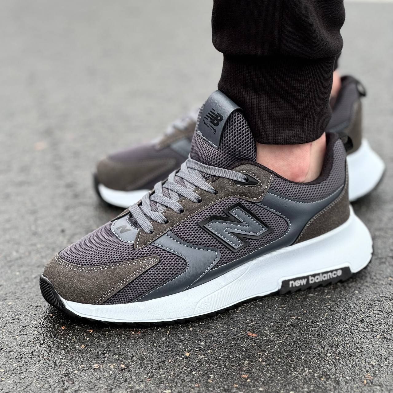 Кросівки чоловічі - New Balance