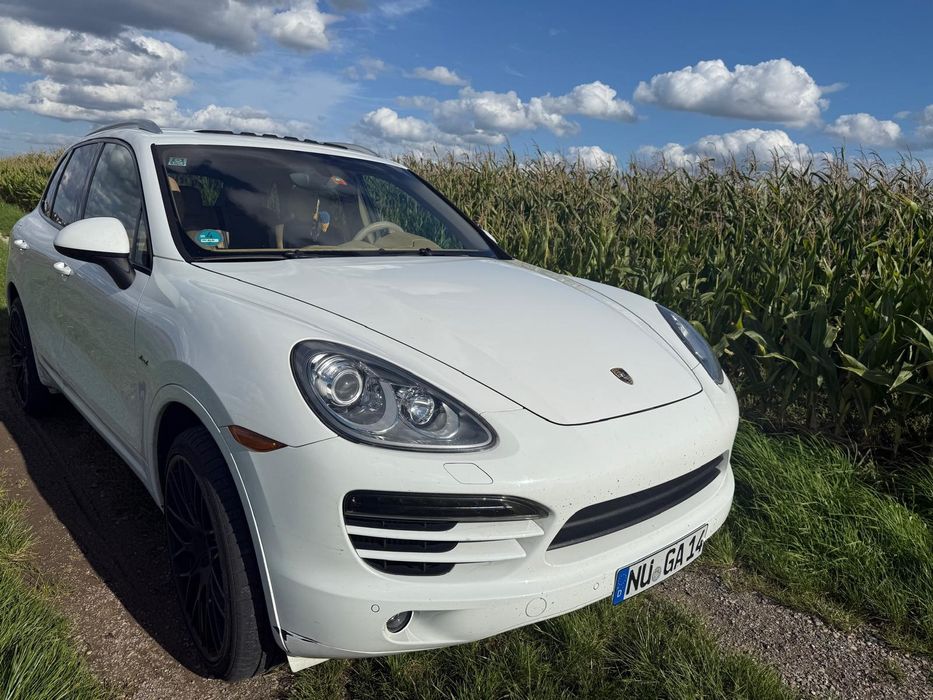 Porsche Cayenne Turbo Diesel:3.0
Jahr:2013
Km:330.