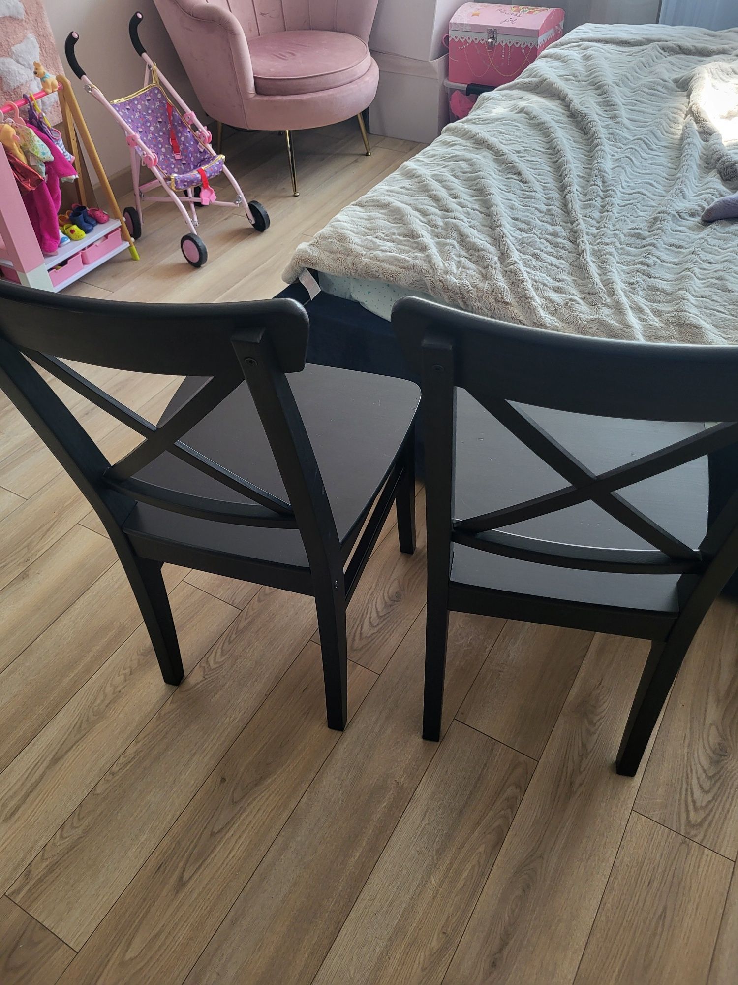 2 krzesła ikea ingolf czarny