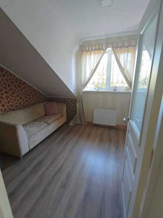 Продаж від власника. 2-поверховий дуплекс в с. Святопетрівське