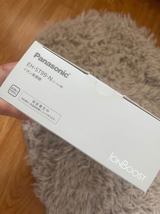 Пристрій для омолодження обличчя (Японія ) Panasonic