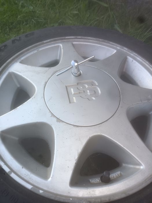 Fiata Stilo, Alufelgi do FORDA R-14