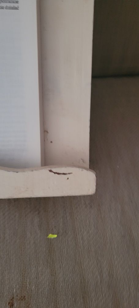 Podpórka pod książkę vinted drewniana