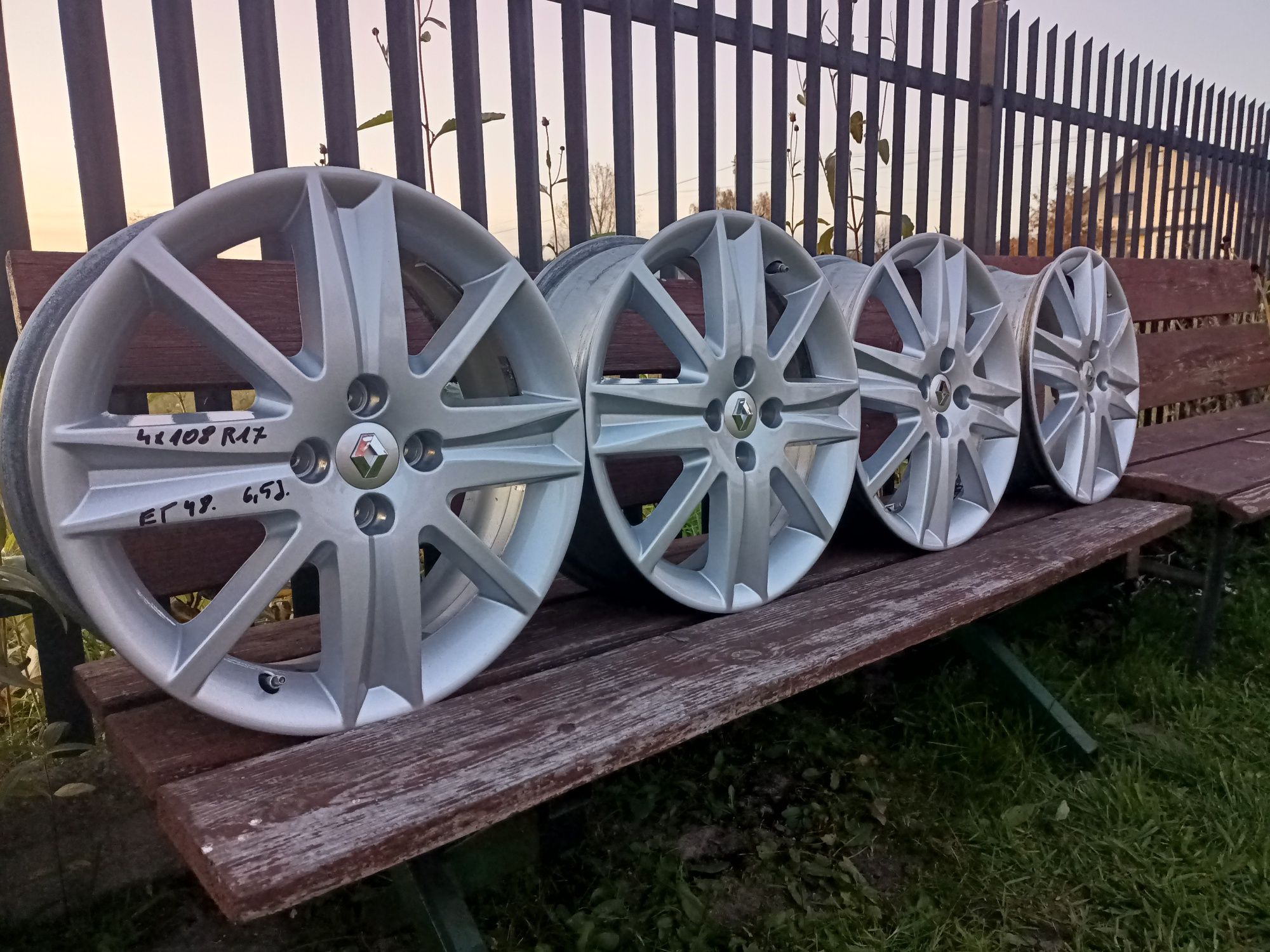 Felgi 4x108 R17 Renault