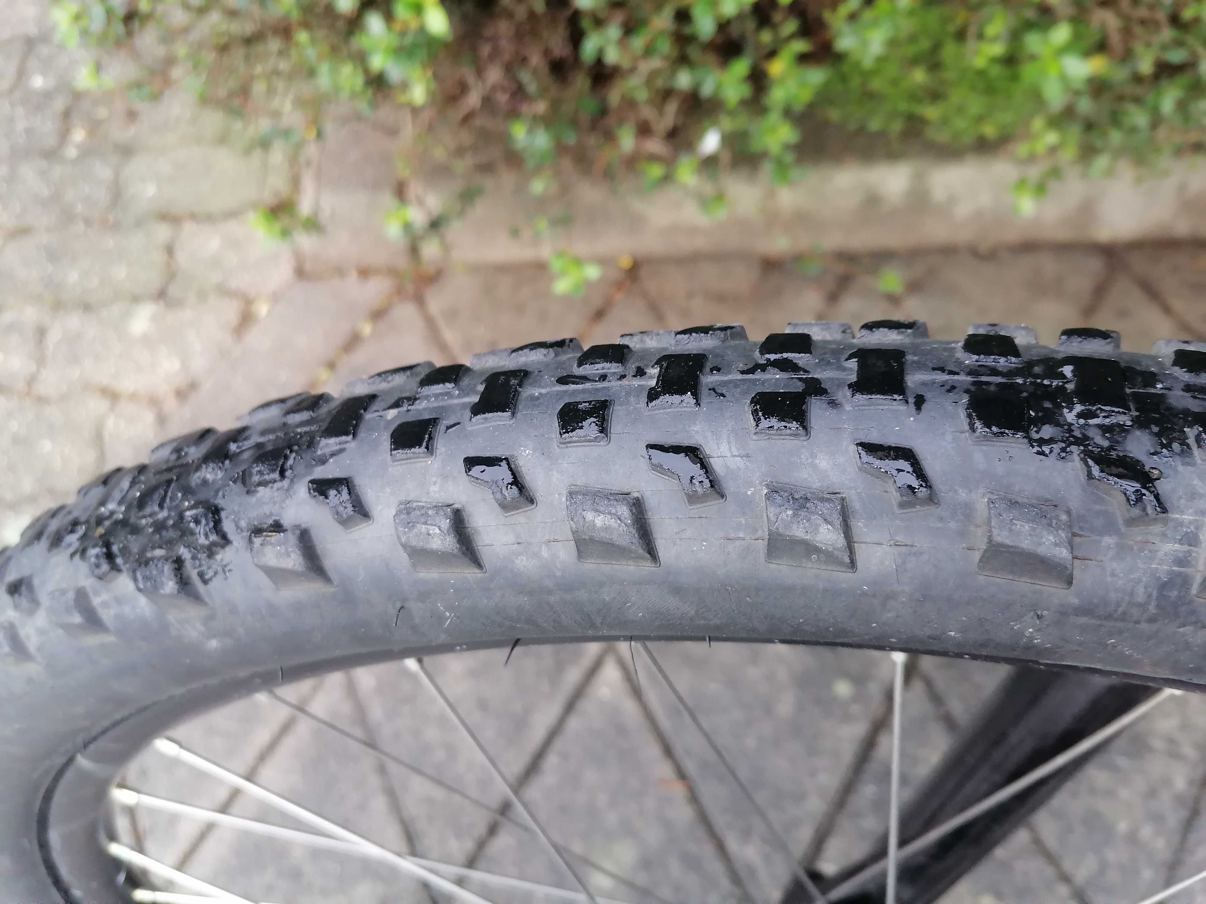 bicicleta bike btt mtb roda 29  travões  disco specialized