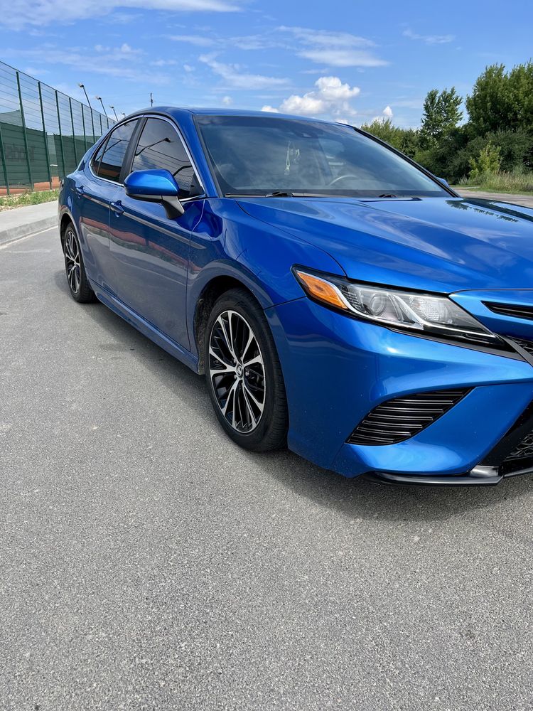 Toyota Camry 70 Sport Edition