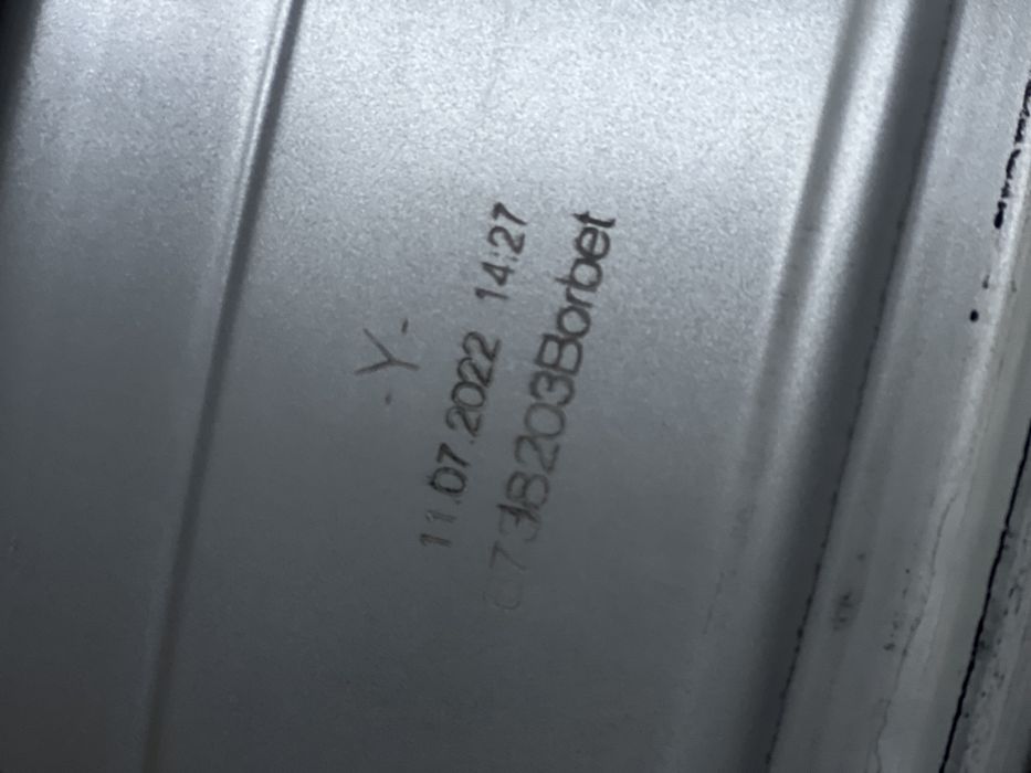 Оригінальні диски Audi 5 112 R17 A4 S4 B9 A6 A3 Q3 Q2 Q5 Volkswagen