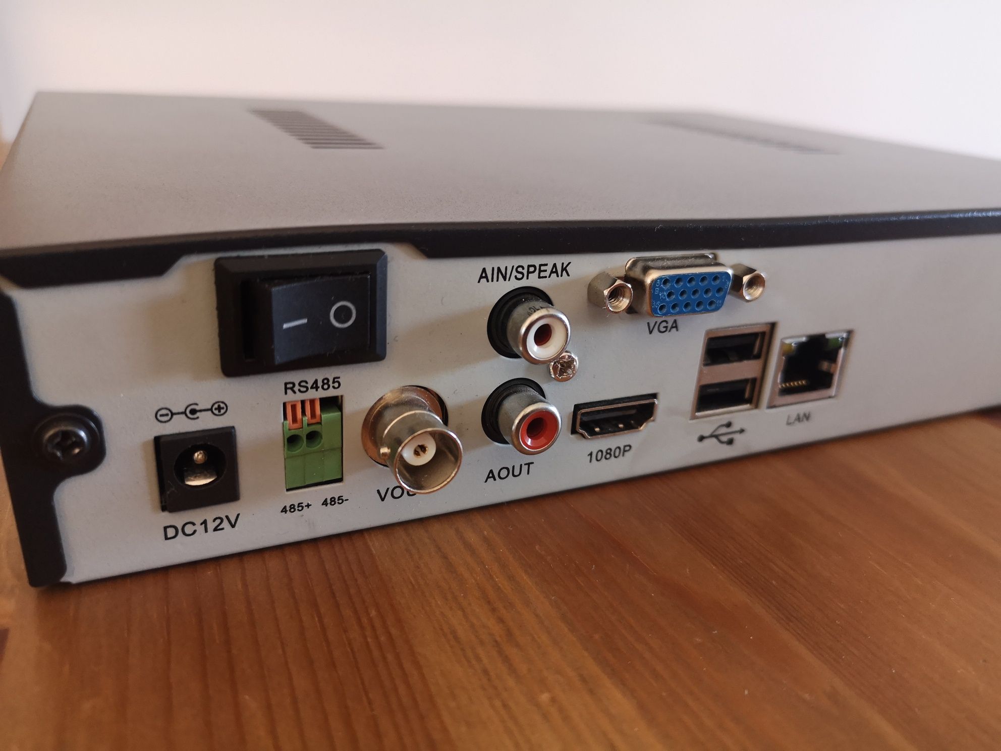 Rejestrator monitoring IP NVR h.264 cyfrowy nagrywarka CCTV na budowę
