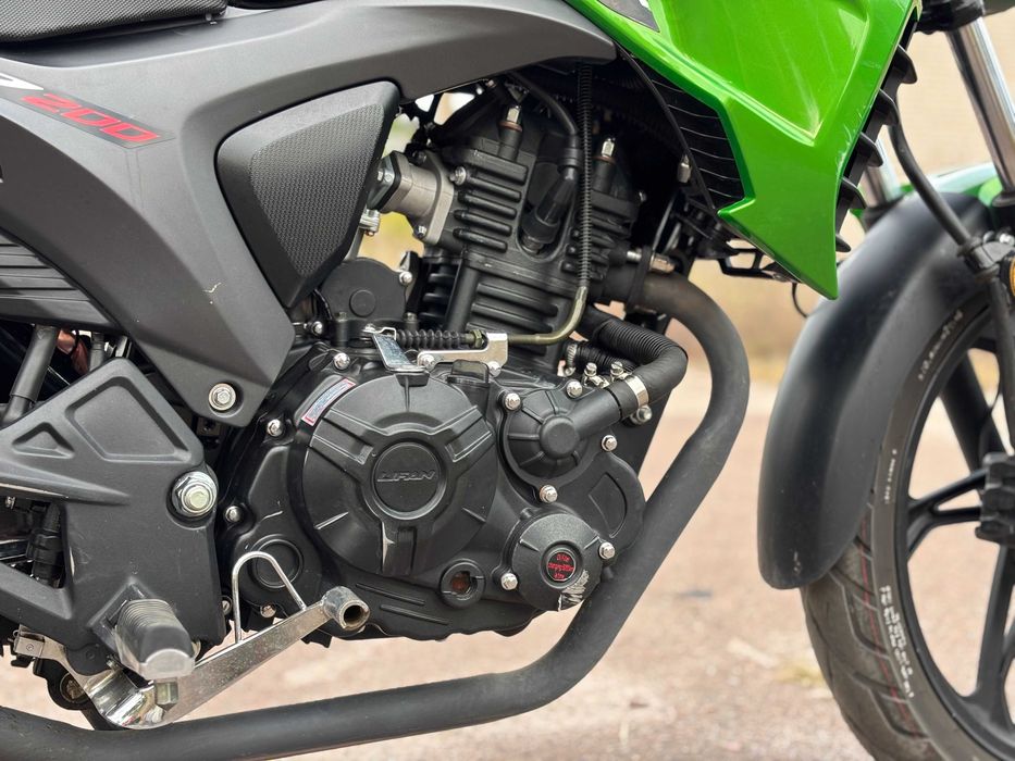 Мотоцикл LIFAN KP200 (LF200-10B)