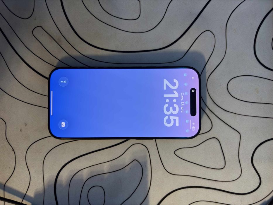 Iphone 16pro jak nowy