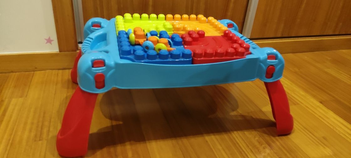 Mesa de legos portátil