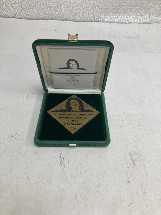 Medalha Homenagem a Amália Rodrigues