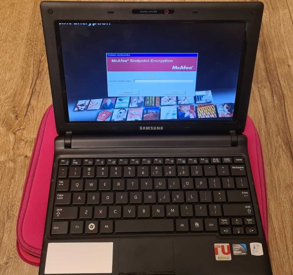 Laptop Samsung N150 1GB/60GB Intel ATOM Hello KITTY