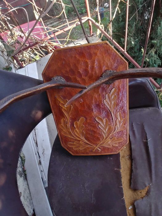 Роги Оленя на підставці