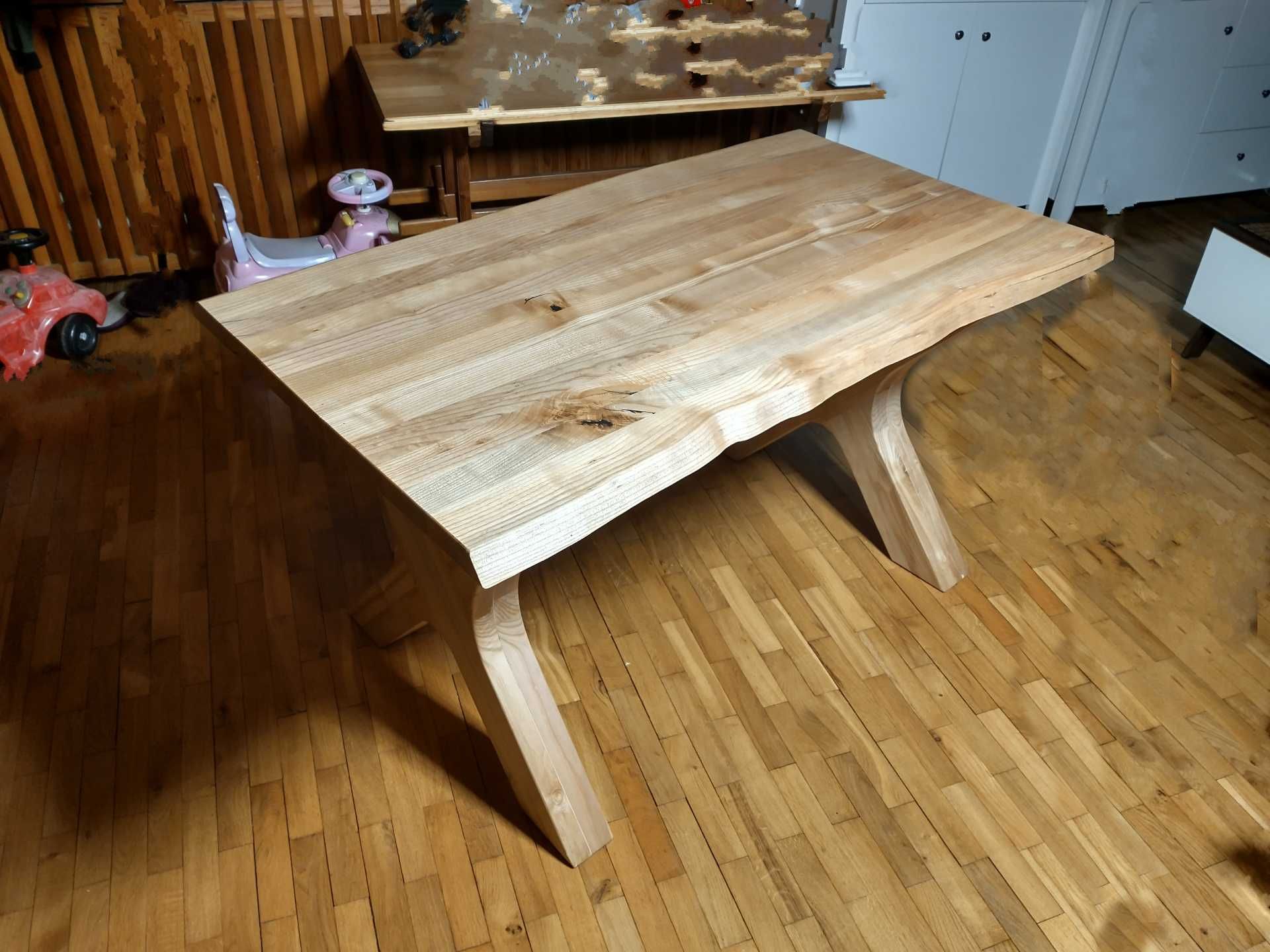 Stół drewniany jesion live edge naturalna krawędź klasa rustic