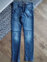 128cm spodnie jeansowe, jeansy Zara