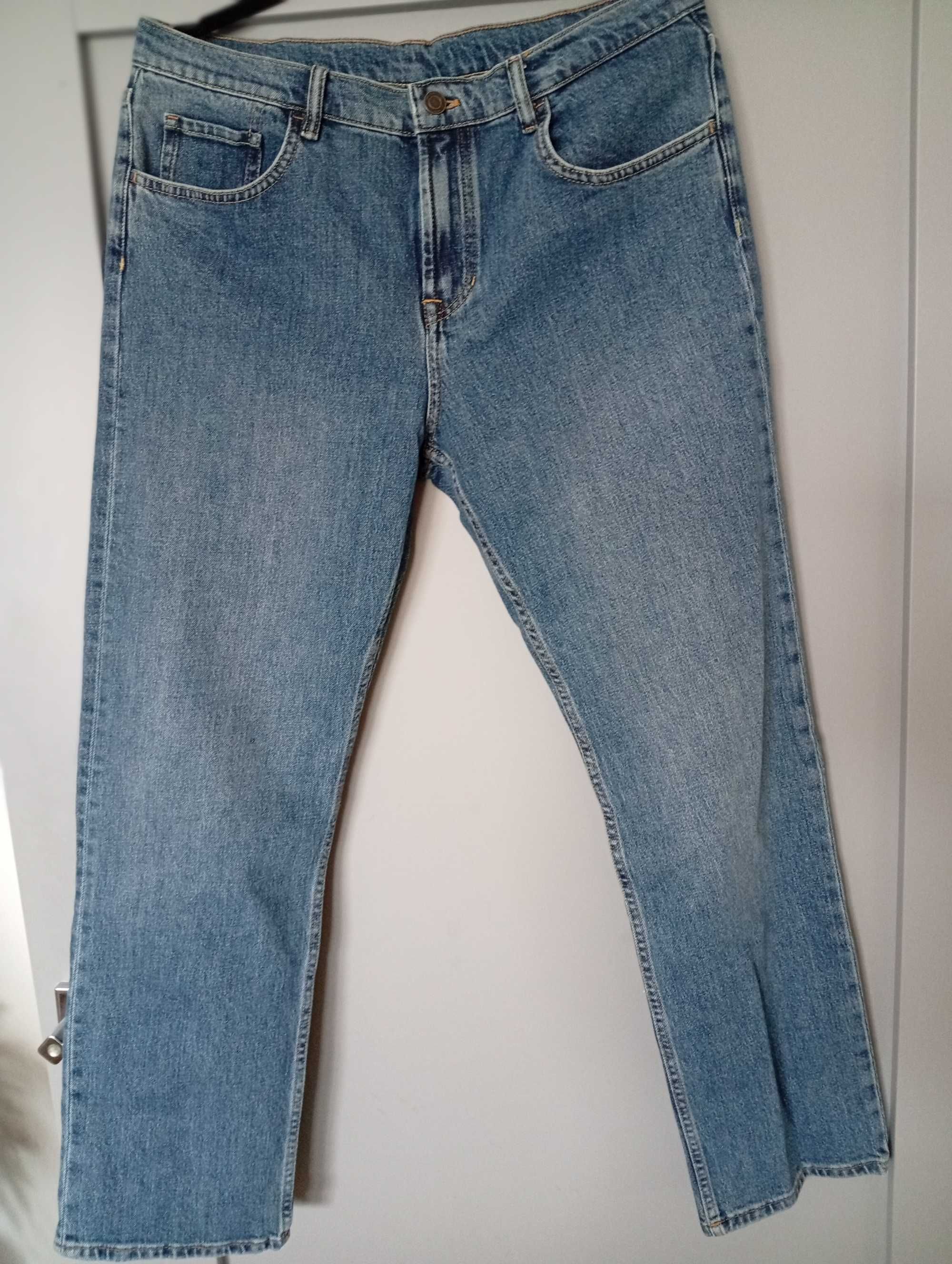 nowe jeansy proste