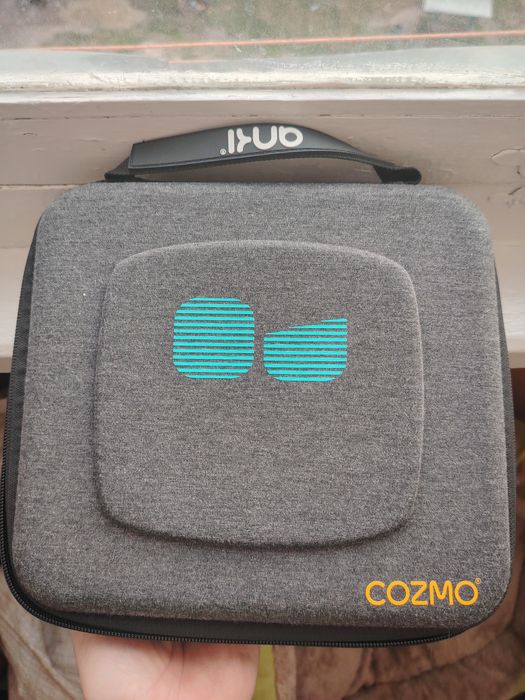 Робот Cozmo anki