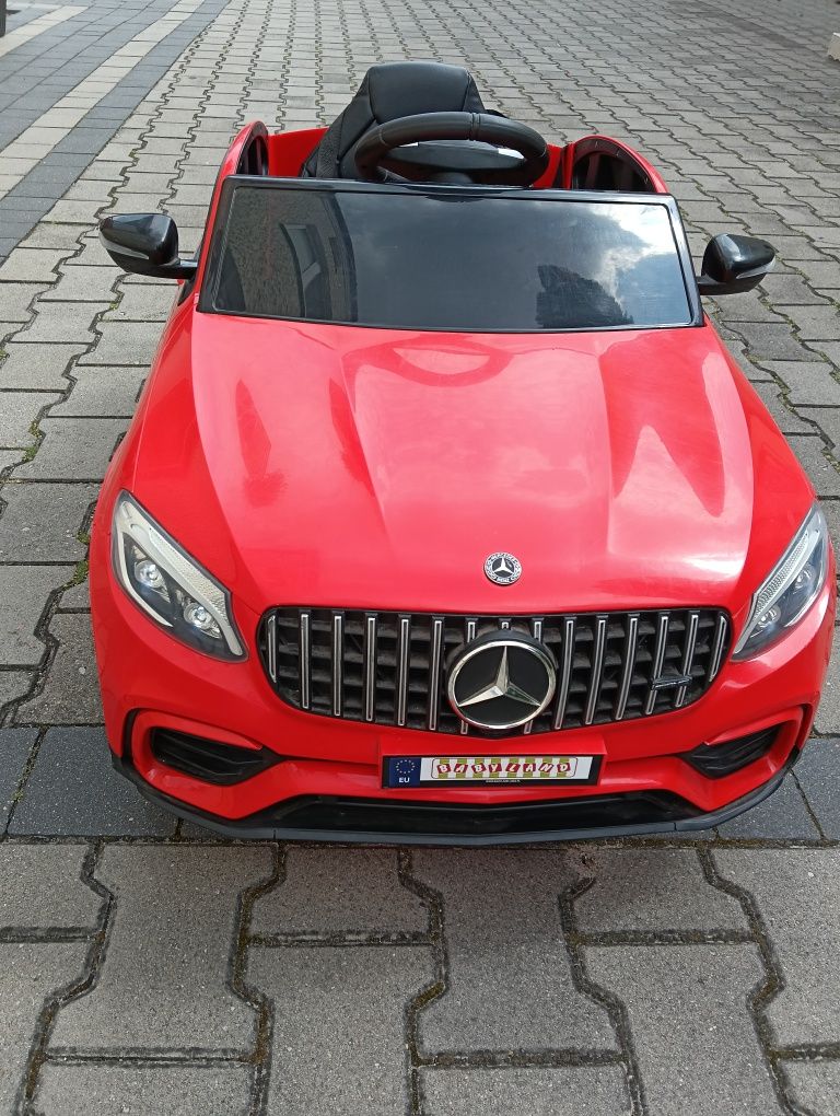 Samochód na akumulator Mercedes GLC 63S
