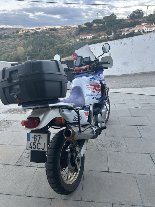 Honda africa twin 750 xrv750 rd07