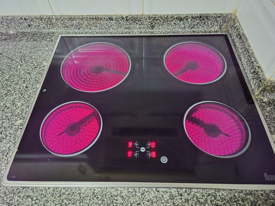 Placa vitrocerâmica