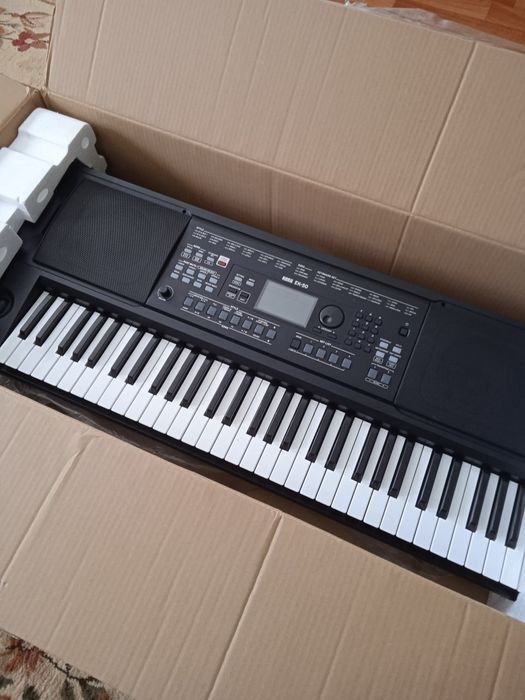 Синтезатор Korg ek-50
