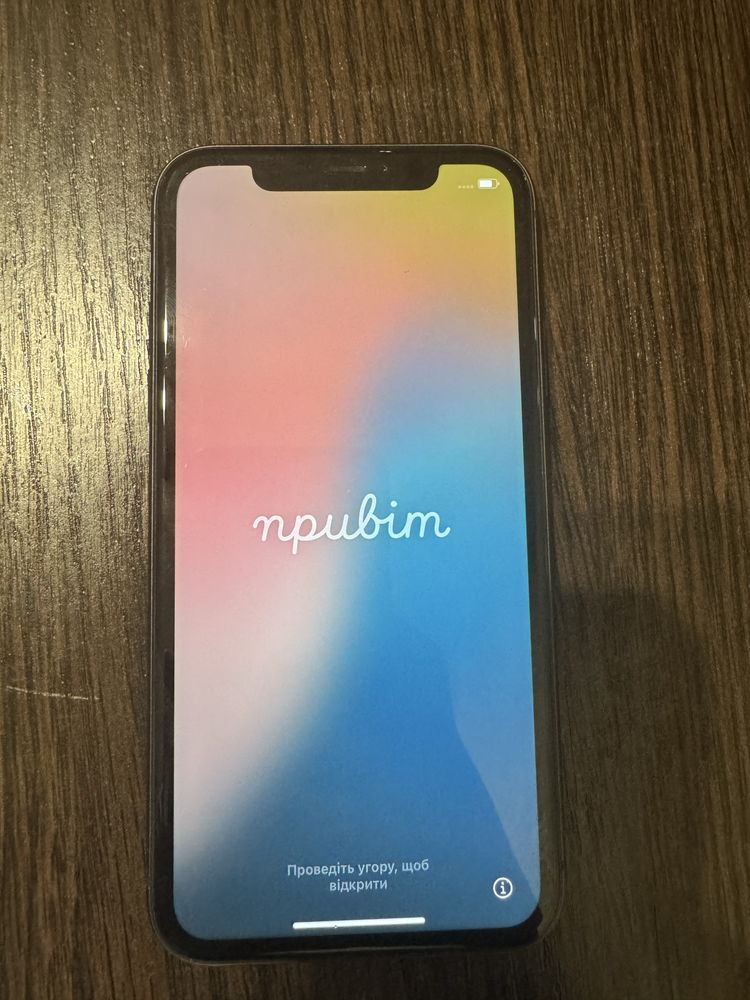Iphone 11  майже як новий