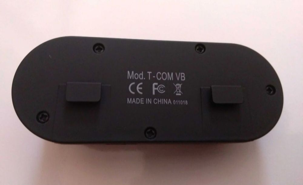 Auricular / Intercomunicador Bluetooth C/RADIO/Motard ( NOVO )