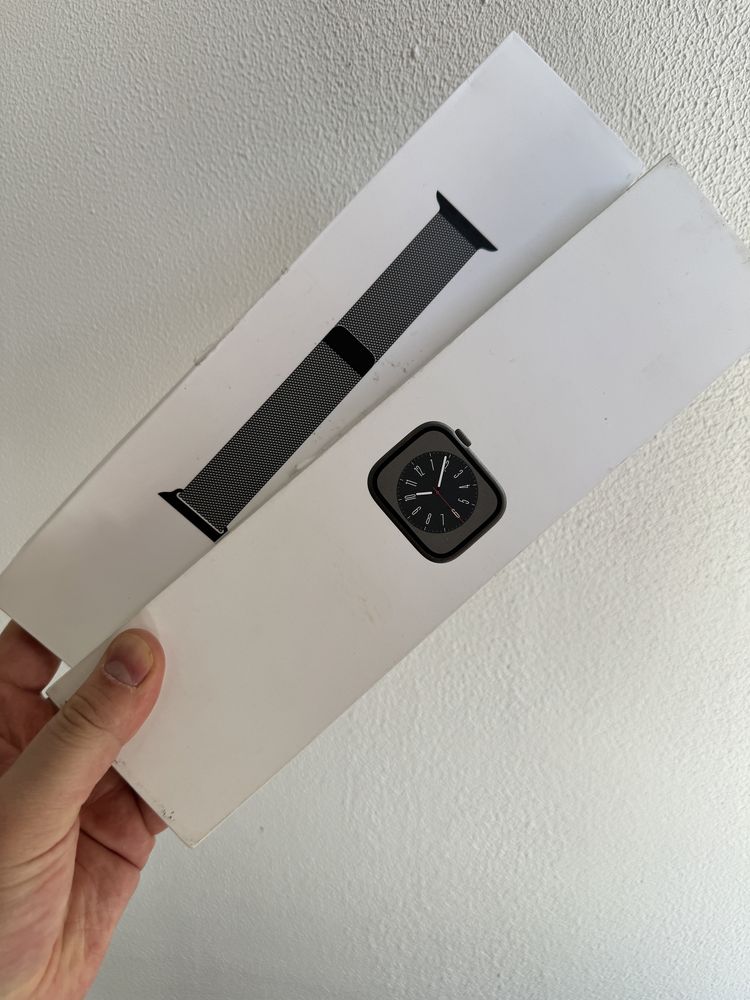 Нові Apple Watch 8 45mm Graphite Stainless Steel з міланською петлею