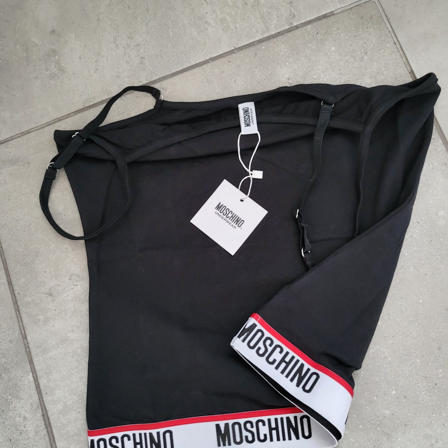 Nowy top Moschino S