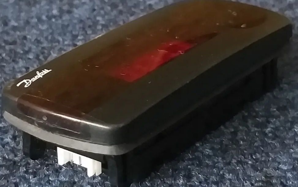 Выносной экран Danfoss EKA 163B

Герметик для різьбових та  фланце