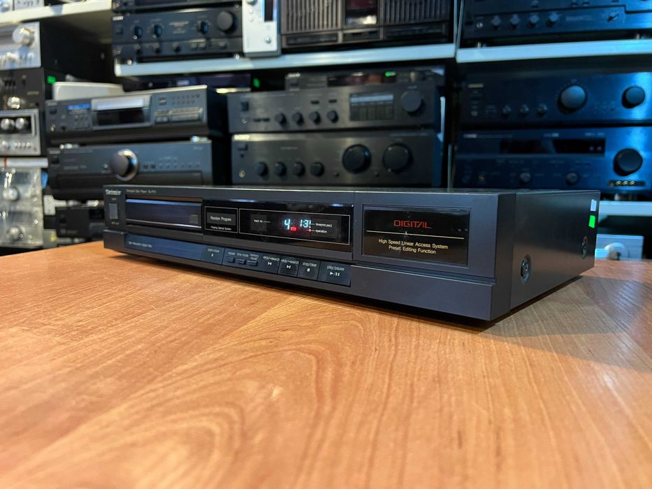 Odtwarzacz płyt CD Technics SL-P111 Audio Room