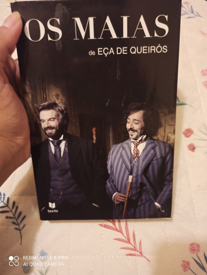 Livro Os Maias sem marcas