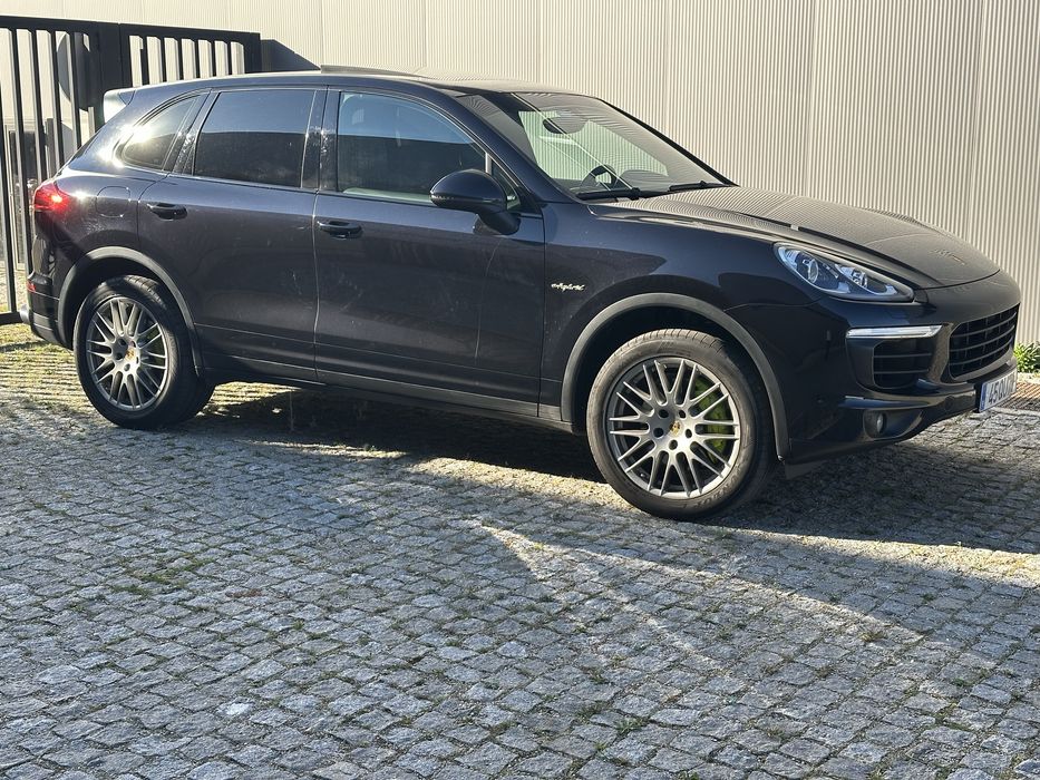 Porsche Cayenne S E Hybrid 2016