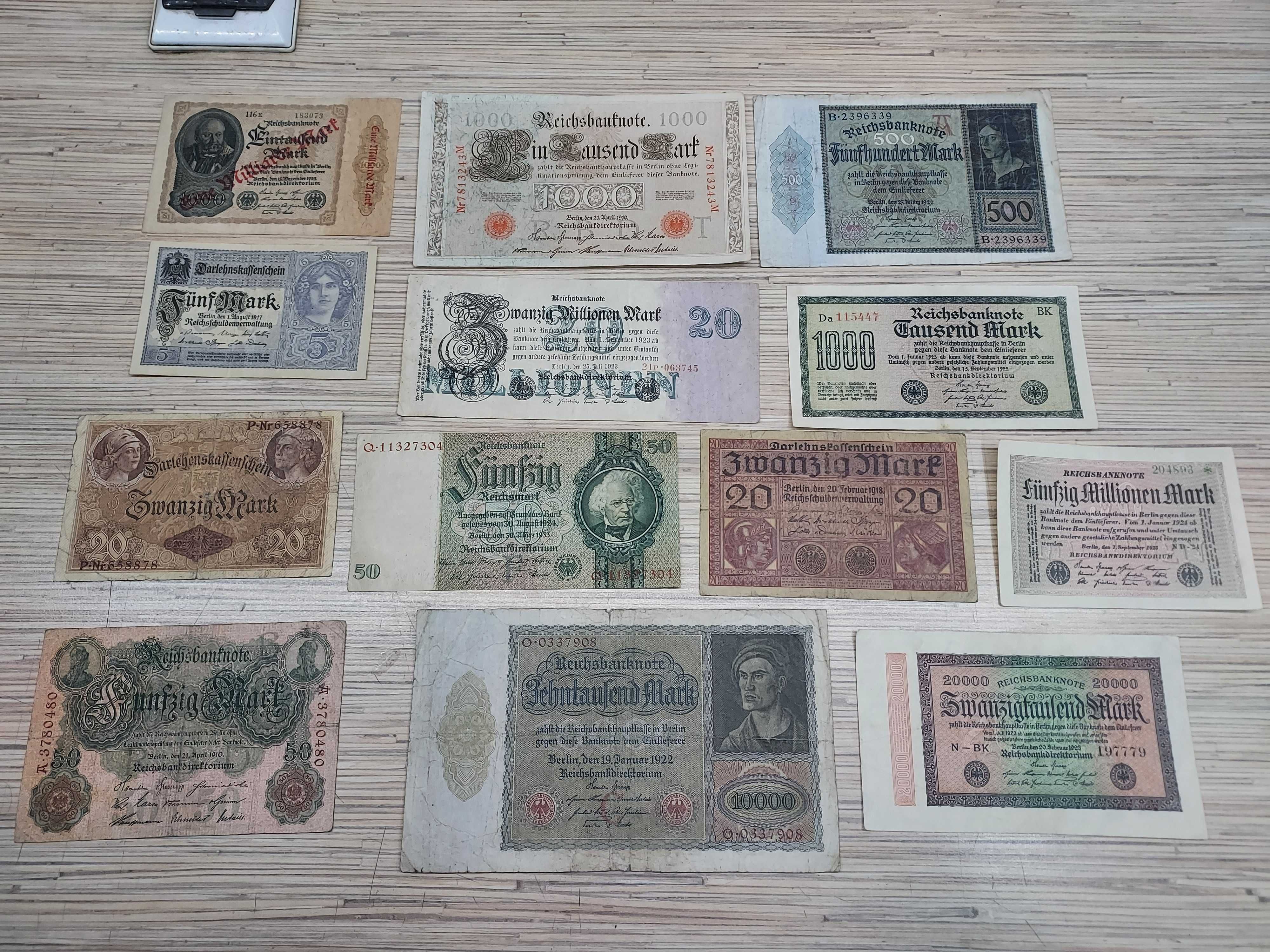 Zestaw starych banknotów przedwojennych