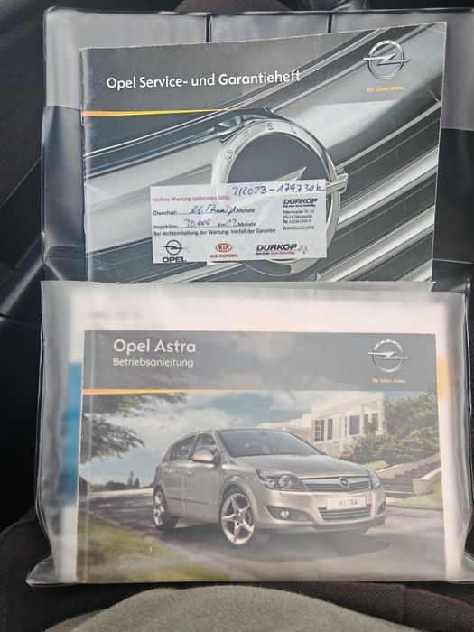 Opel astra 2010 не фарбована