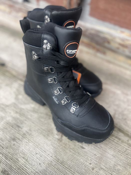 чорні зимові черевики Icepeak Aosta