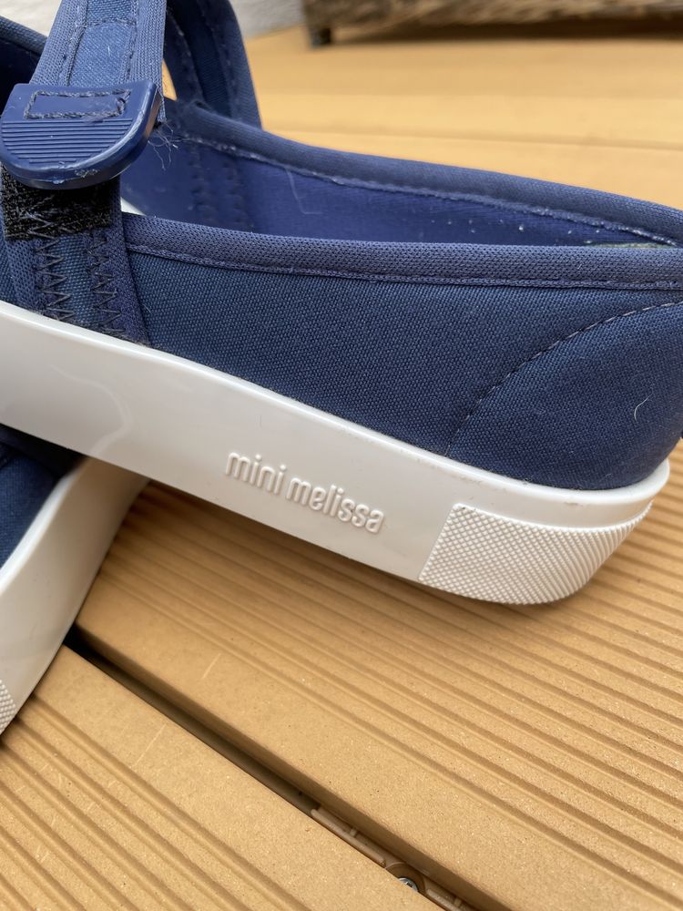 Buty dziewczęce MINI MELISSA. Rozmiar 35.