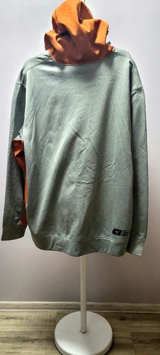 Продам кофту Nike